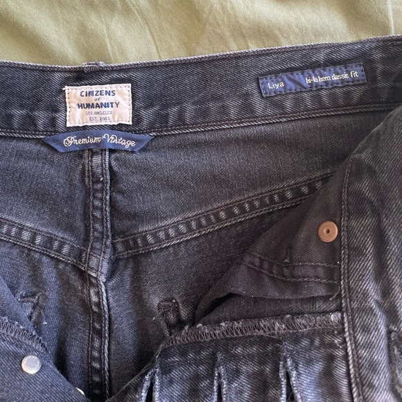 Citizens of Humanity Liya Jean Shorts - Picture 6 of 10